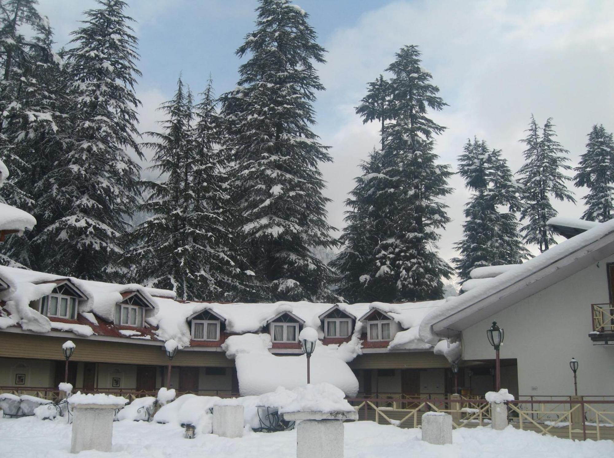 Snow Valley Resorts & Spa Manali Bagian luar foto