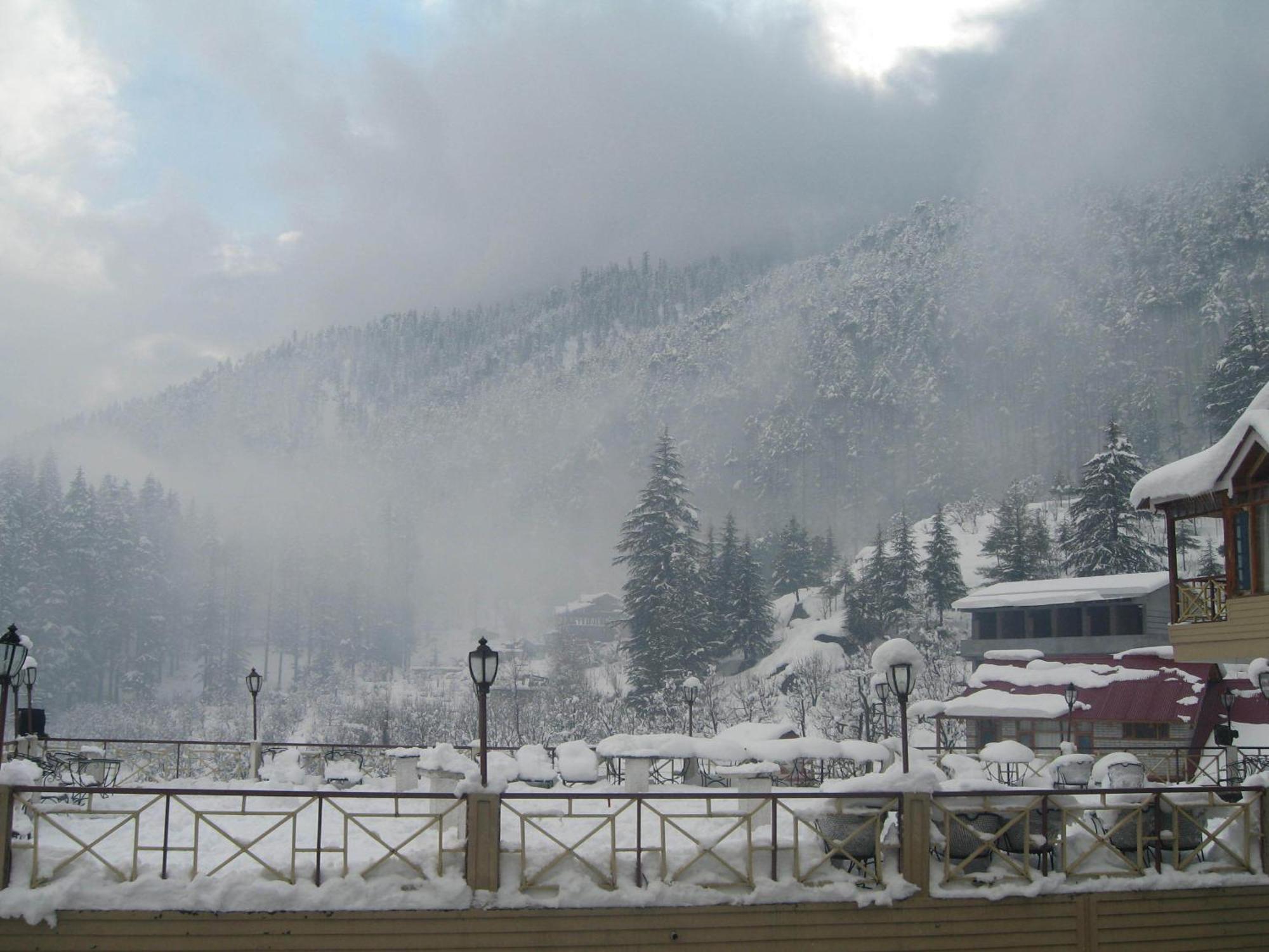 Snow Valley Resorts & Spa Manali Bagian luar foto